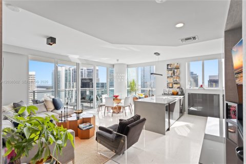 Copropriété à vendre à Miami, Floride: 3 chambres, 147.99 m2 № 2084518 - photo 3