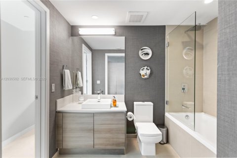 Copropriété à vendre à Miami, Floride: 3 chambres, 147.99 m2 № 2084518 - photo 19