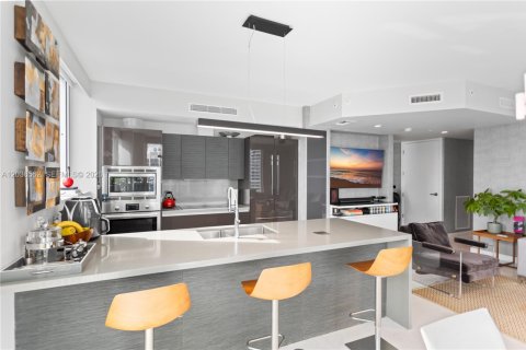 Copropriété à vendre à Miami, Floride: 3 chambres, 147.99 m2 № 2084518 - photo 8
