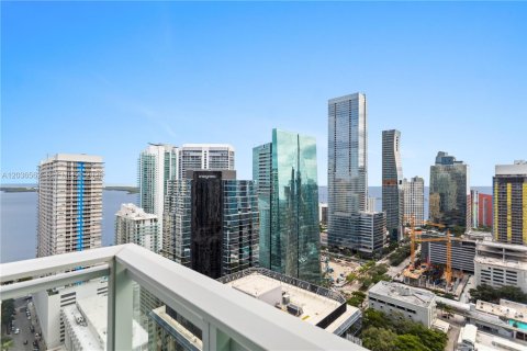 Copropriété à vendre à Miami, Floride: 3 chambres, 147.99 m2 № 2084518 - photo 26
