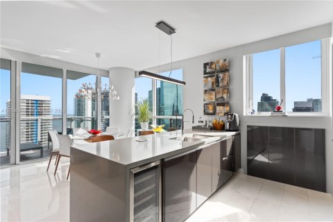 Copropriété à vendre à Miami, Floride: 3 chambres, 147.99 m2 № 2084518 - photo 7
