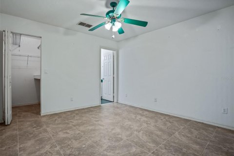 Villa ou maison à vendre à Summerfield, Floride: 2 chambres, 181.35 m2 № 2403538 - photo 10