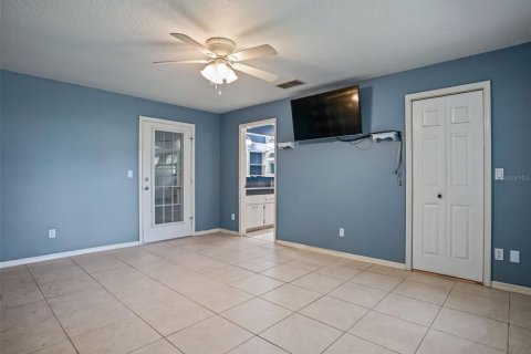 Villa ou maison à vendre à Summerfield, Floride: 2 chambres, 181.35 m2 № 2403538 - photo 30