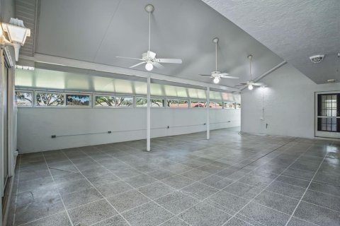 Villa ou maison à vendre à Summerfield, Floride: 2 chambres, 181.35 m2 № 2403538 - photo 14