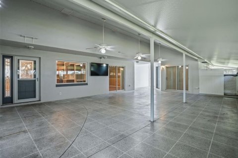 Villa ou maison à vendre à Summerfield, Floride: 2 chambres, 181.35 m2 № 2403538 - photo 16