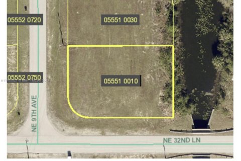 Terreno en venta en Cape Coral, Florida № 1454554 - foto 1