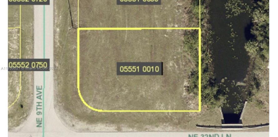 Terreno en Cape Coral, Florida № 1454554