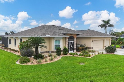 Villa ou maison à vendre à Port Charlotte, Floride: 3 chambres, 201.69 m2 № 1911016 - photo 11