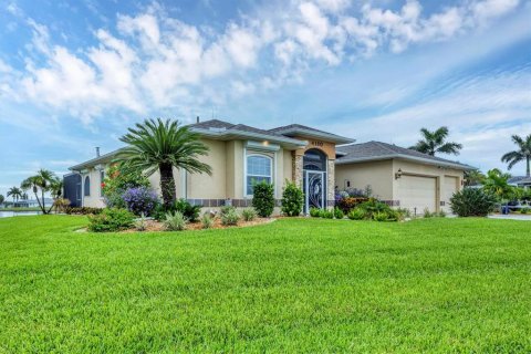 Villa ou maison à vendre à Port Charlotte, Floride: 3 chambres, 201.69 m2 № 1911016 - photo 12