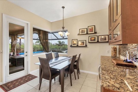 Villa ou maison à vendre à Port Charlotte, Floride: 3 chambres, 201.69 m2 № 1911016 - photo 25