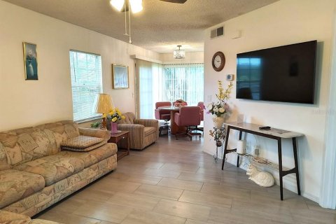 Condominio en alquiler en Ocala, Florida, 1 dormitorio, 67.73 m2 № 1769016 - foto 4