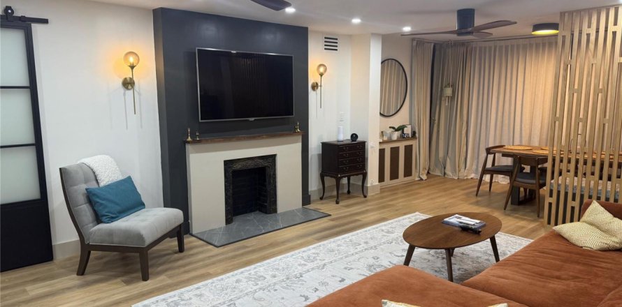 Condo à Pompano Beach, Floride, 3 chambres  № 2083349