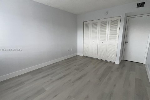 Copropriété à louer à Plantation, Floride: 2 chambres, 98.2 m2 № 1966215 - photo 14