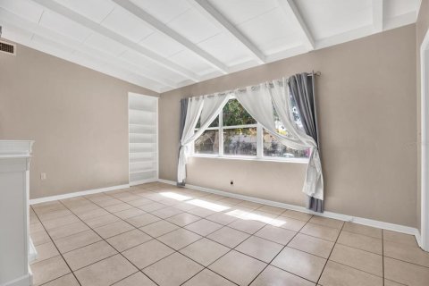 Casa en venta en Lakeland, Florida, 3 dormitorios, 115.2 m2 № 1558391 - foto 3