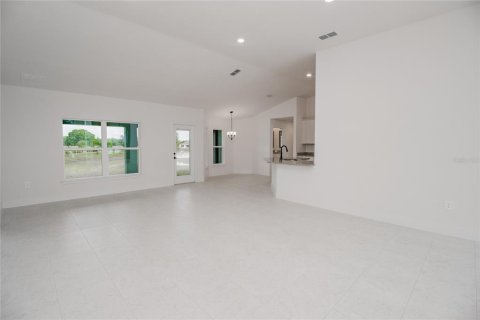 Villa ou maison à vendre à Lake Wales, Floride: 4 chambres, 216.46 m2 № 2215218 - photo 5