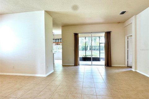 House in Wimauma, Florida 2 bedrooms, 132.39 sq.m. № 2213636 - photo 5