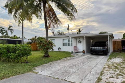 Villa ou maison à vendre à Pompano Beach, Floride: 2 chambres, 57.97 m2 № 2082206 - photo 2