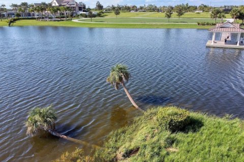 House in Loxahatchee Groves, Florida 3 bedrooms, 181.35 sq.m. № 1185264 - photo 1
