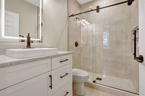 Casa en venta en Davie, Florida, 5 dormitorios, 325.34 m2 № 1753158 - foto 23