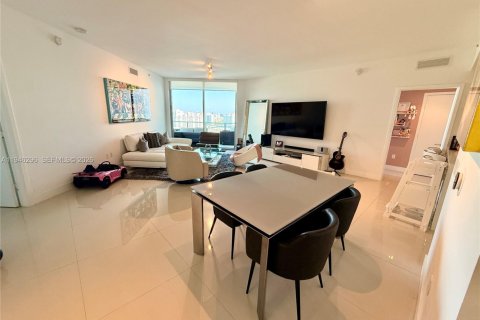 Купить кондоминиум в Норт-Майами-Бич, Флорида 2 спальни, 163.14м2, № 2003201 - фото 2