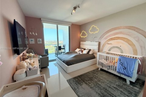 Купить кондоминиум в Норт-Майами-Бич, Флорида 2 спальни, 163.14м2, № 2003201 - фото 9