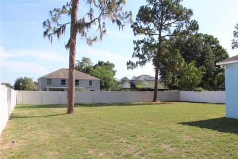 House in Ocala, Florida 4 bedrooms, 193.98 sq.m. № 1755088 - photo 6