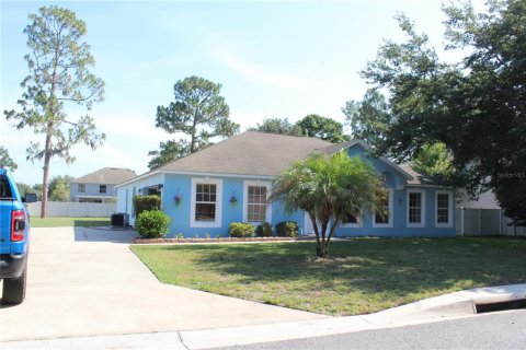 House in Ocala, Florida 4 bedrooms, 193.98 sq.m. № 1755088 - photo 3