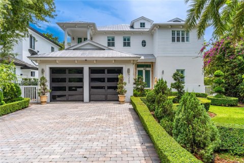 House in Palmetto Bay, Florida 4 bedrooms, 312.15 sq.m. № 1954991 - photo 2