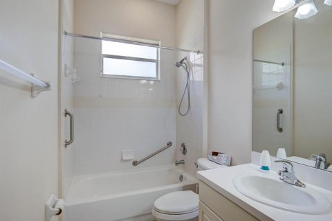Casa en venta en Palm Harbor, Florida, 3 dormitorios, 209.4 m2 № 1914630 - foto 28