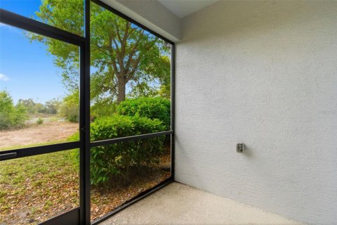 Villa ou maison à vendre à New Port Richey, Floride: 2 chambres, 115.48 m2 № 2200048 - photo 28