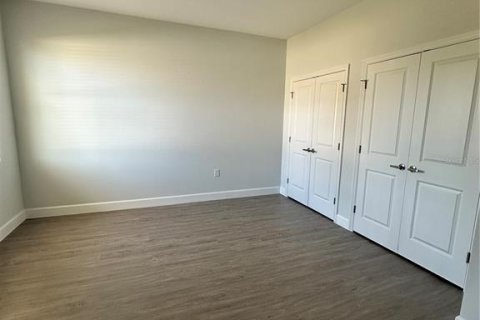 Casa en alquiler en Palm Bay, Florida, 4 dormitorios, 220.18 m2 № 1866949 - foto 2