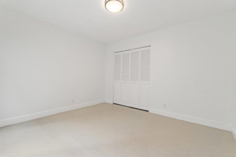 Touwnhouse à vendre à Palm Beach Gardens, Floride: 3 chambres, 196.02 m2 № 2403821 - photo 23