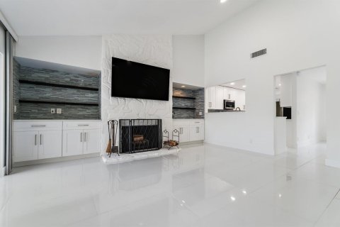 Touwnhouse à vendre à Palm Beach Gardens, Floride: 3 chambres, 196.02 m2 № 2403821 - photo 2