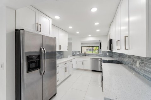 Touwnhouse à vendre à Palm Beach Gardens, Floride: 3 chambres, 196.02 m2 № 2403821 - photo 20