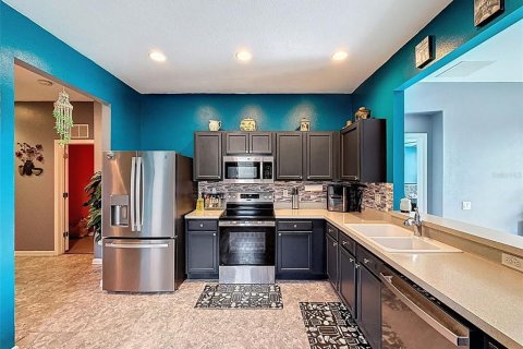 Casa en venta en Brooksville, Florida, 3 dormitorios, 117.06 m2 № 1899368 - foto 8