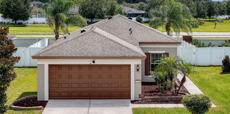 Casa en Brooksville, Florida 3 dormitorios, 117.06 m2 № 1899368
