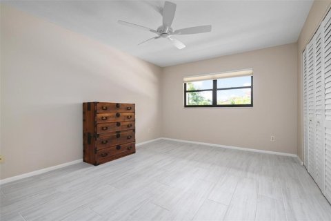 Купить кондоминиум в Сарасота, Флорида 7 комнат, 121.05м2, № 1741098 - фото 30