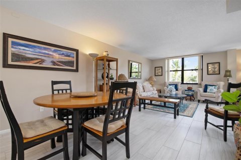 Купить кондоминиум в Сарасота, Флорида 7 комнат, 121.05м2, № 1741098 - фото 16