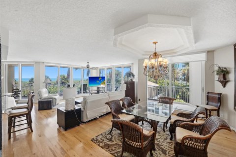 Condo in Hutchinson Island South, Florida, 3 bedrooms  № 2083589 - photo 9