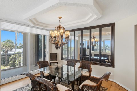 Condo in Hutchinson Island South, Florida, 3 bedrooms  № 2083589 - photo 28