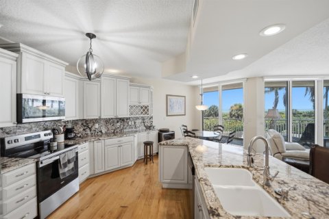 Condo in Hutchinson Island South, Florida, 3 bedrooms  № 2083589 - photo 2