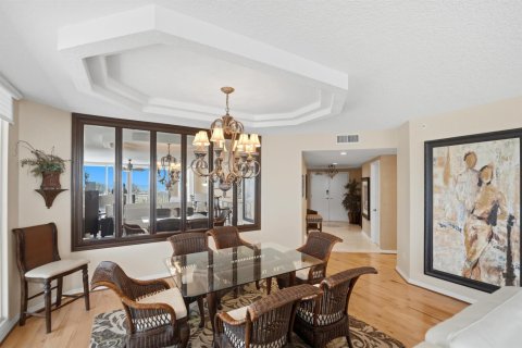 Condo in Hutchinson Island South, Florida, 3 bedrooms  № 2083589 - photo 10