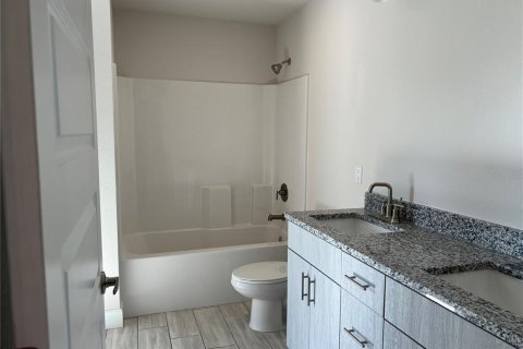 Casa en venta en Port Charlotte, Florida, 4 dormitorios, 216.46 m2 № 1364465 - foto 8