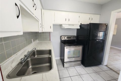 House in Jacksonville, Florida 3 bedrooms, 112.88 sq.m. № 1917583 - photo 2