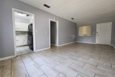 House in Jacksonville, Florida 3 bedrooms, 112.88 sq.m. № 1917583 - photo 4