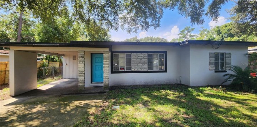 House in Jacksonville, Florida 3 bedrooms, 112.88 sq.m. № 1917583