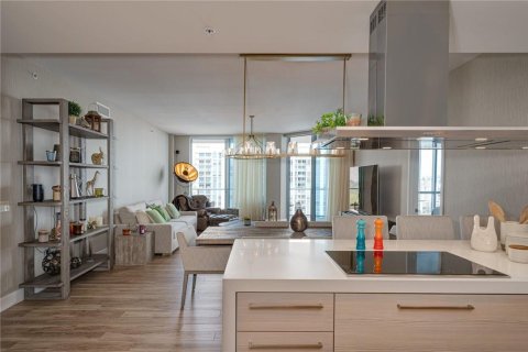 Condominio en venta en North Miami Beach, Florida, 2 dormitorios, 168.8 m2 № 2084486 - foto 23