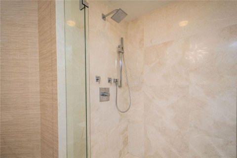 Condominio en venta en North Miami Beach, Florida, 2 dormitorios, 168.8 m2 № 2084486 - foto 30