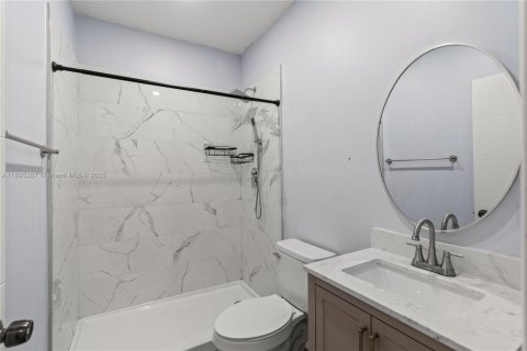 Купить виллу или дом в Пемброк-Пайнс, Флорида 3 спальни, 143.07м2, № 1947284 - фото 26