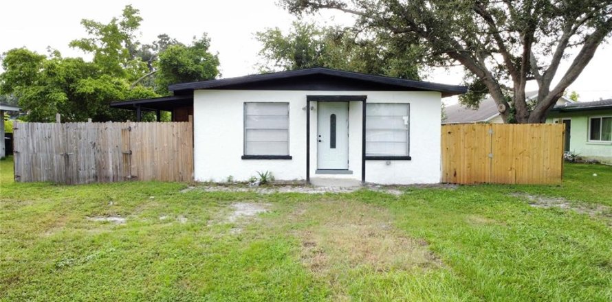 Casa en Bradenton, Florida 2 dormitorios, 75.81 m2 № 1911357